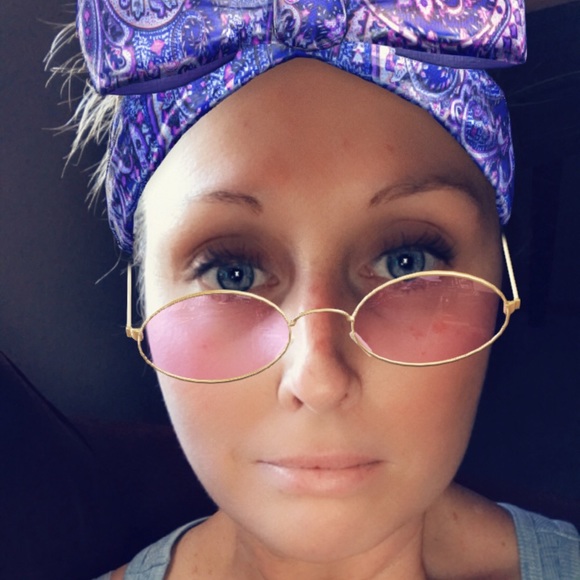 Meet your Posher, Jamie - Picture 1 of 1